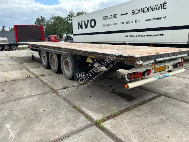 Semitrailer Krone Flatbed met rongen 41 ton...