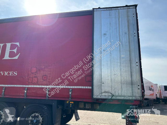 نصف مقطورة Schmitz Cargobull Curtainsider...