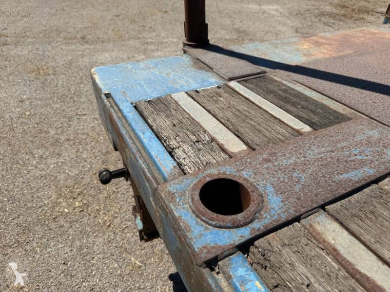 Semitrailer General Trailers
