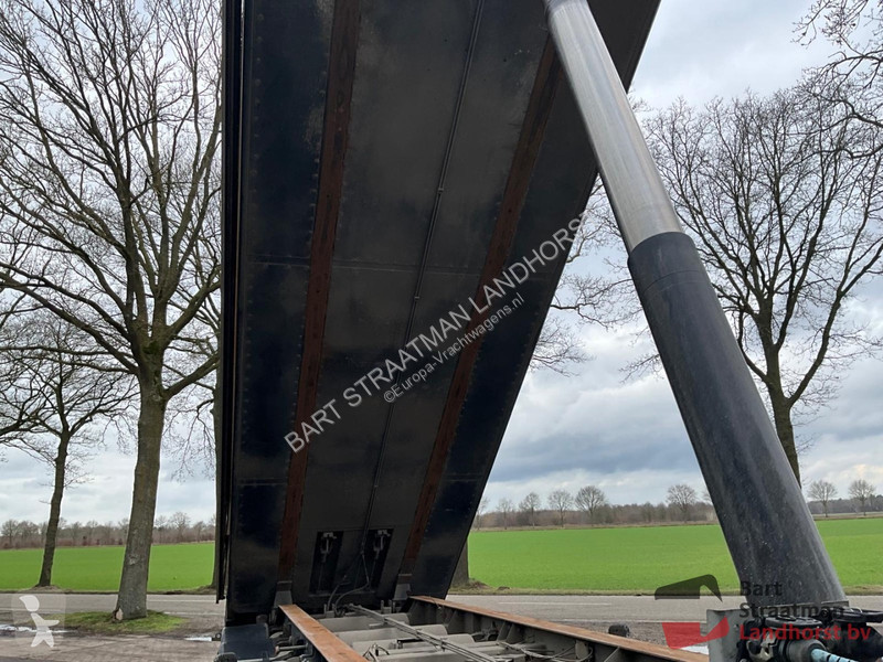 Semiremorca AJK N/A 3 assen 9 Ton Geisoleerde...