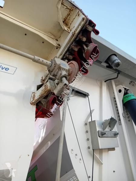 Semitrailer Fruehauf  intensive