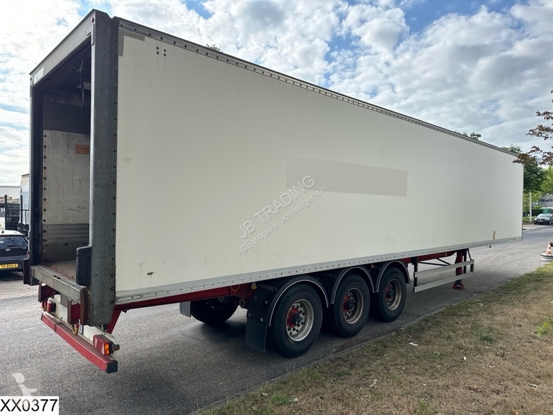 Semi reboque Fruehauf gesloten bak