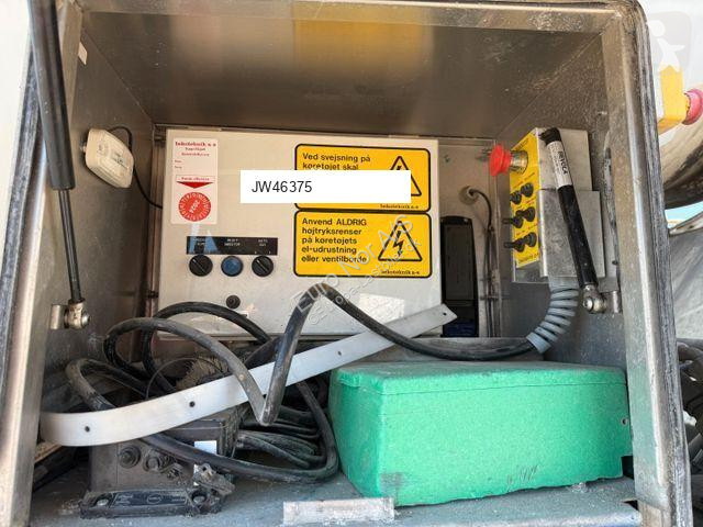 Semiremorca De Buf Mixer 12-36-2SPR m/ belt...