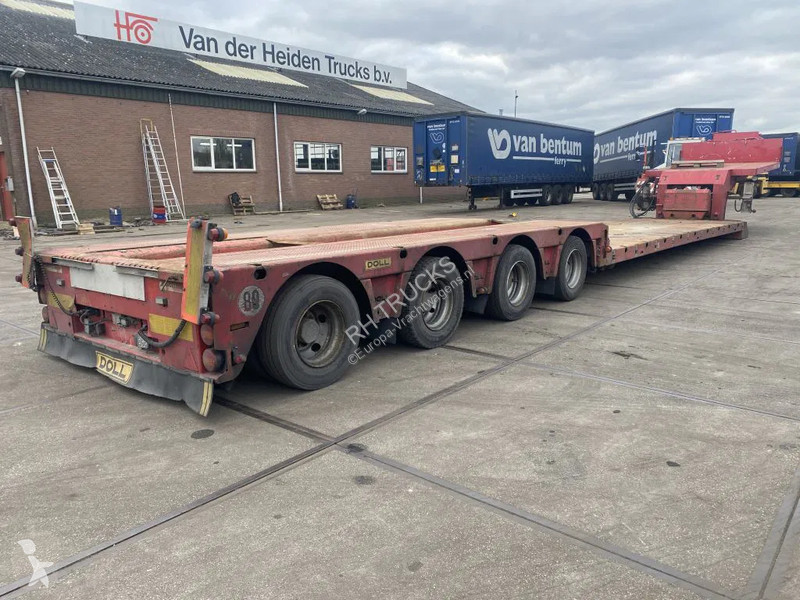 Semiremorca Doll 4 AXEL STEERING 66200 TON