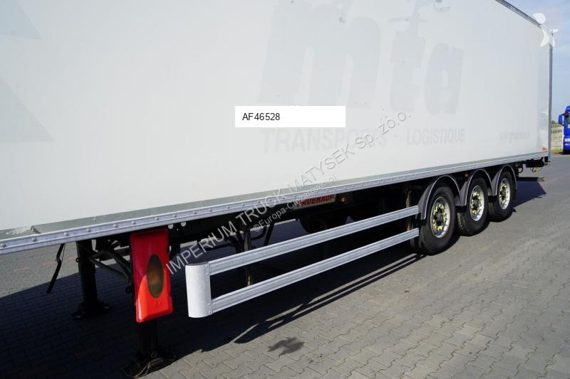 Semiremorca Fruehauf IZOTERMA / KONTENER /...
