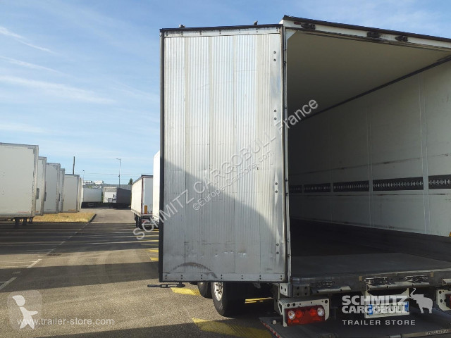 Semitrailer Schmitz Cargobull Semitrailer...