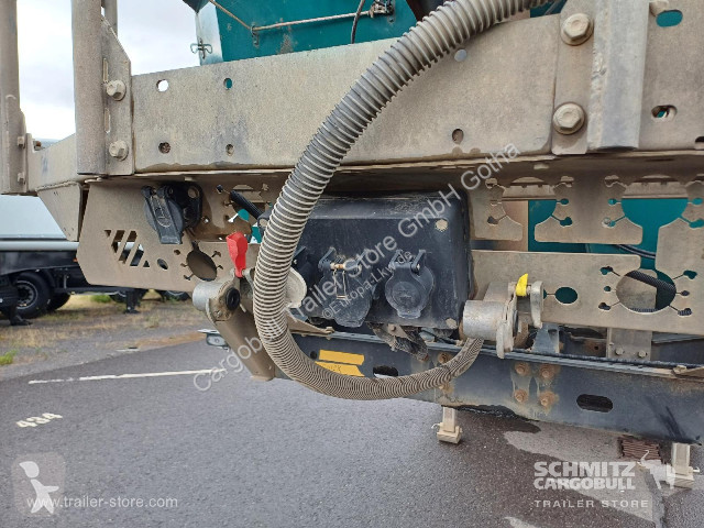 Semitrailer Schwarzmüller Kipper Stahlrundmulde...