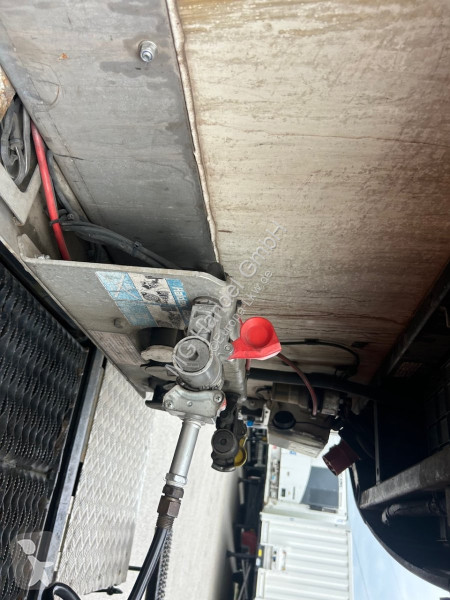 Semirimorchio Menci  Fleischkühler Rohrbahnen,...