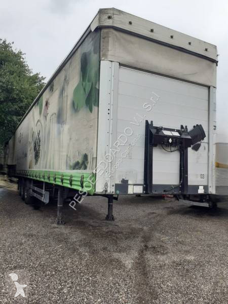 Semitrailer Schwarzmüller