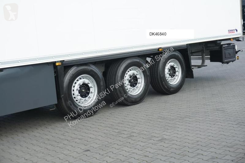 Sættevogn Schmitz Cargobull CHŁODNIA / CARRIER...