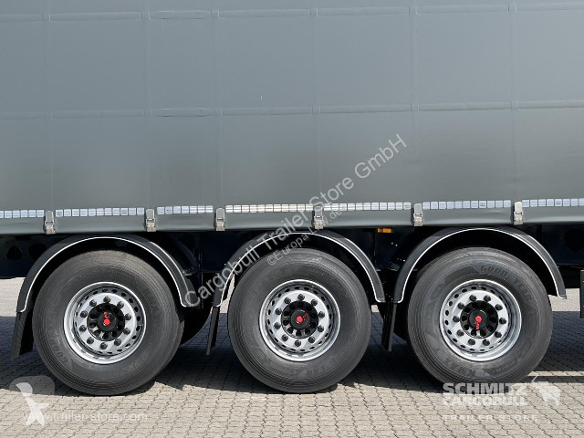 Semitrailer Berger Curtainsider Coil