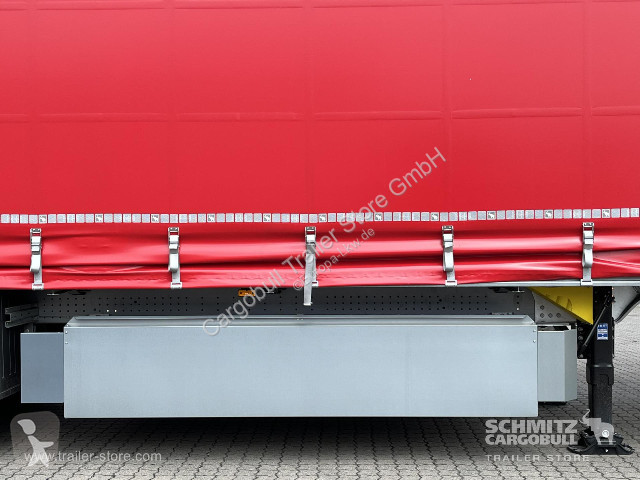 Semirimorchio Schmitz Cargobull Curtainsider Mega