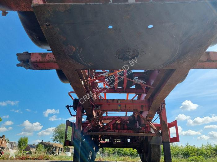 Semi reboque  20 ft | Steel suspension