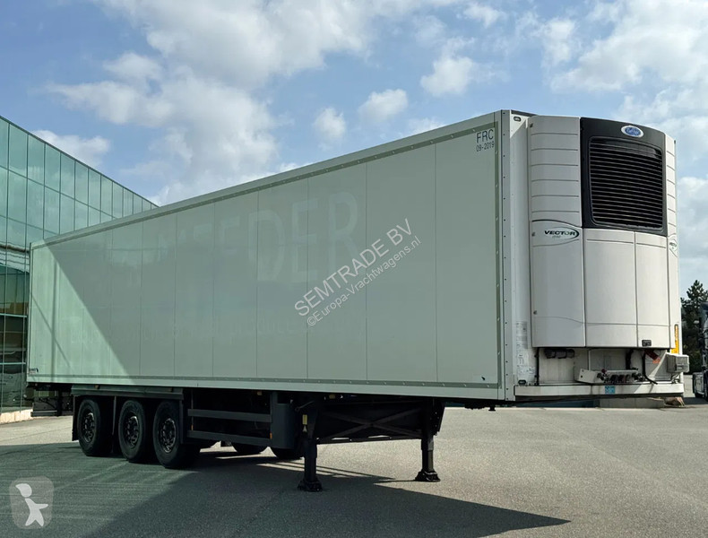 Oplegger Schmitz Cargobull 3-AS STUURAS CARRIER...
