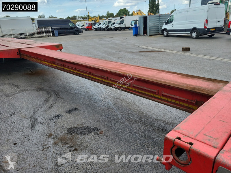 Semitrailer Kässbohrer LB3E Wheel Recess...