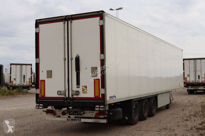 Semirimorchio Schmitz Cargobull SCB*S3B