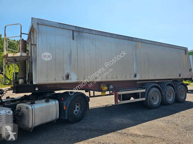 Semi reboque Carnehl ca. 44 cbm Getreidekipper,...