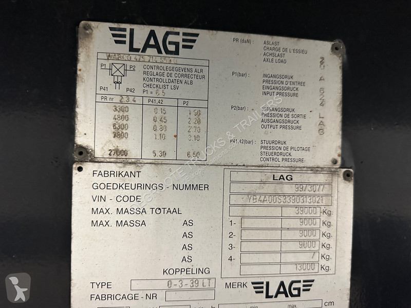 نصف مقطورة LAG Tautliner