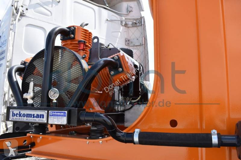 نصف مقطورة Donat Heavy Duty with Diesel Compressor