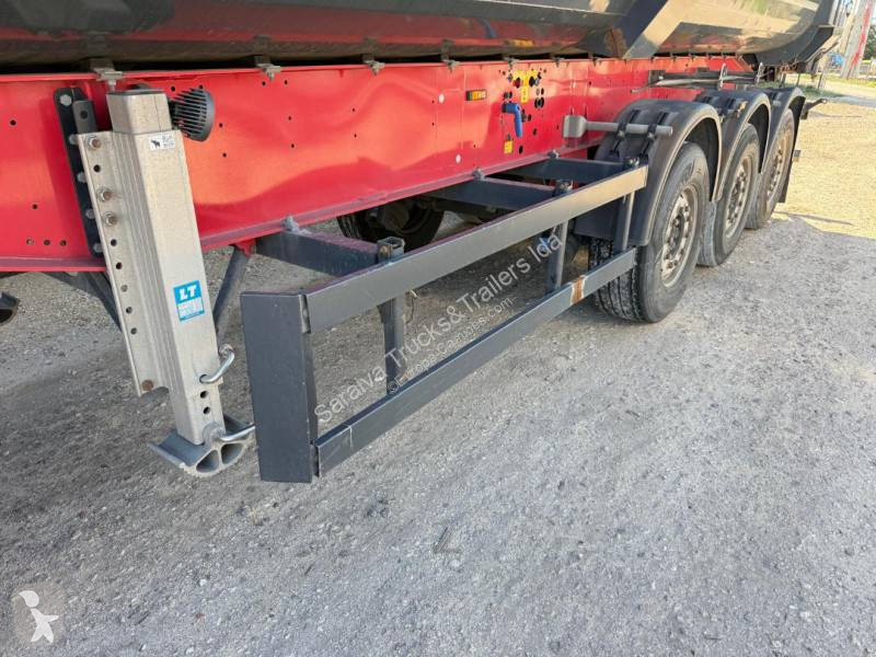 نصف مقطورة Schmitz Cargobull