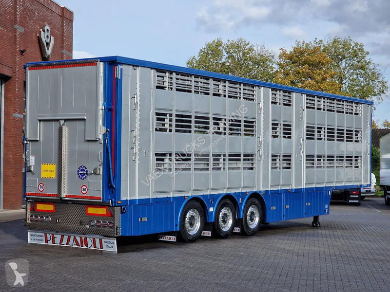 Náves Pezzaioli New 3 stock livestock trailer...
