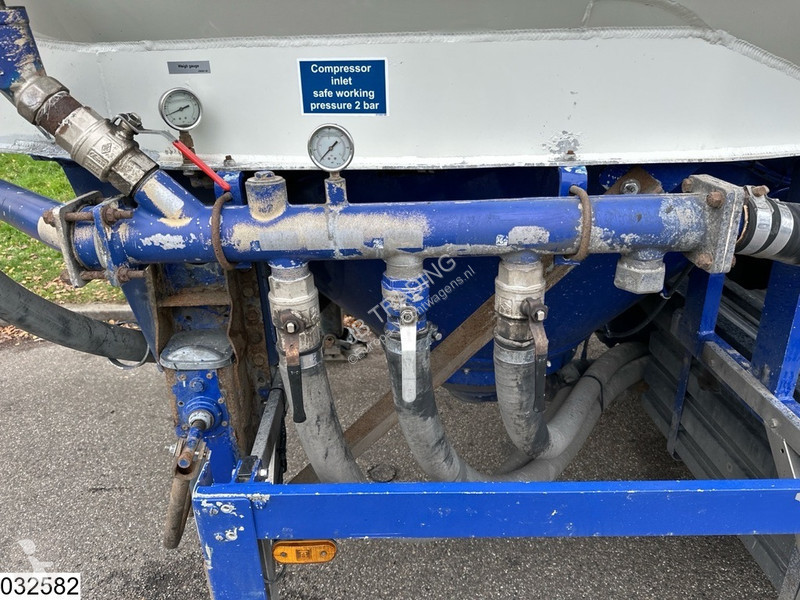 Oplegger Feldbinder Silo 40.000 Liter