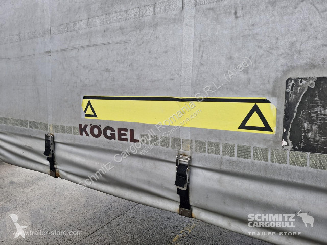 نصف مقطورة Kögel Curtainsider Standard