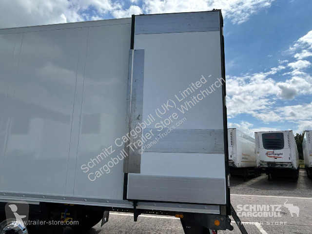 نصف مقطورة Schmitz Cargobull Reefer Multitemp