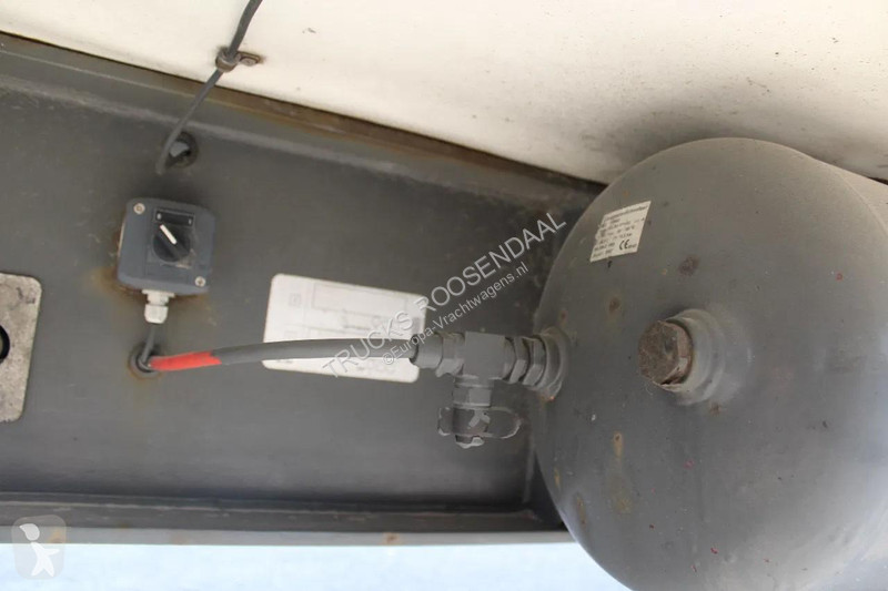نصف مقطورة Groenewegen 3x BPW 3 TONS  lift