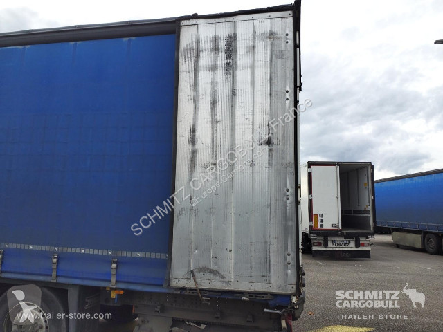 نصف مقطورة Schmitz Cargobull Semitrailer...