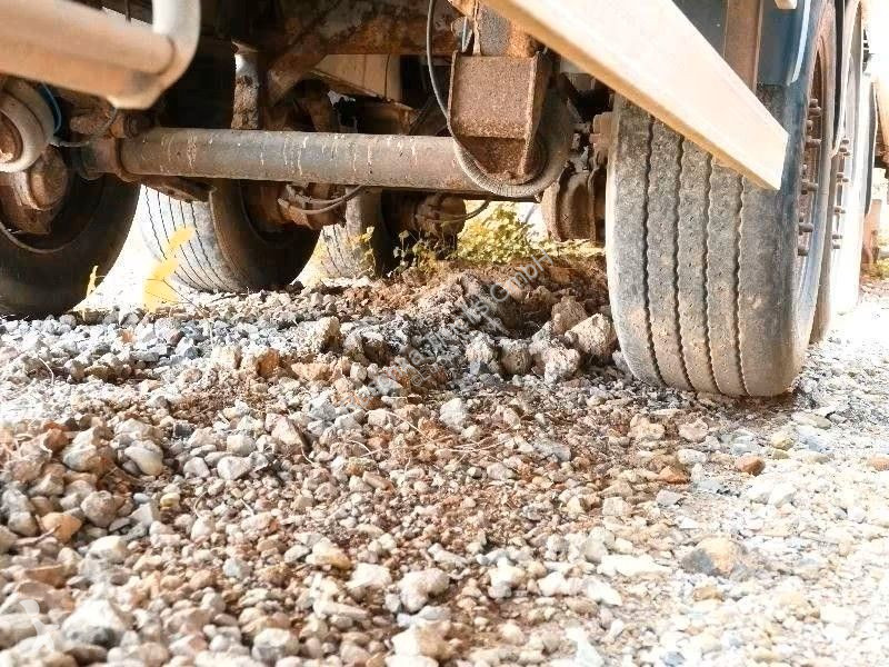 نصف مقطورة Trailor Koffer