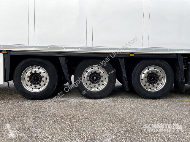 Полуприцеп Schmitz Cargobull Semitrailer Reefer...