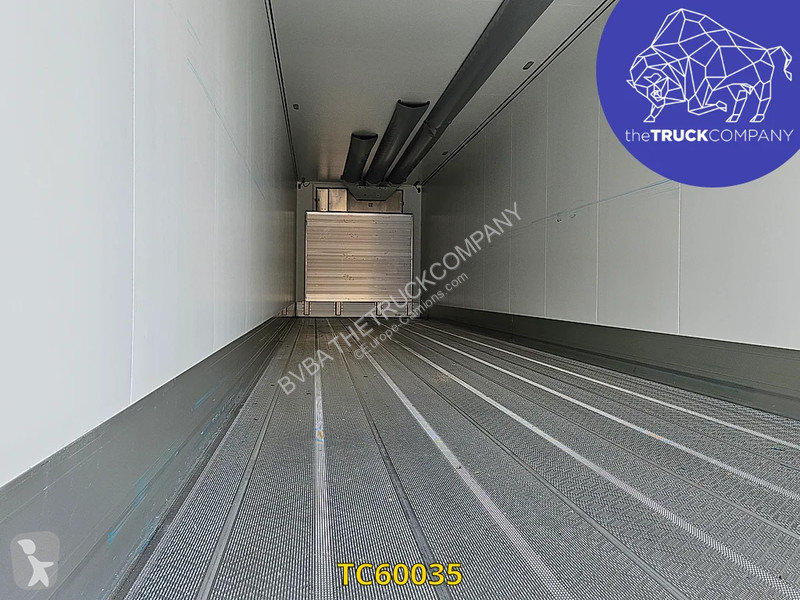 نصف مقطورة Schmitz Cargobull