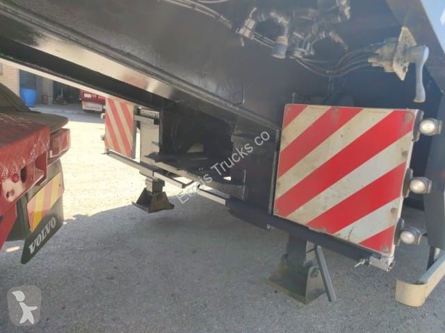نصف مقطورة Fliegl
