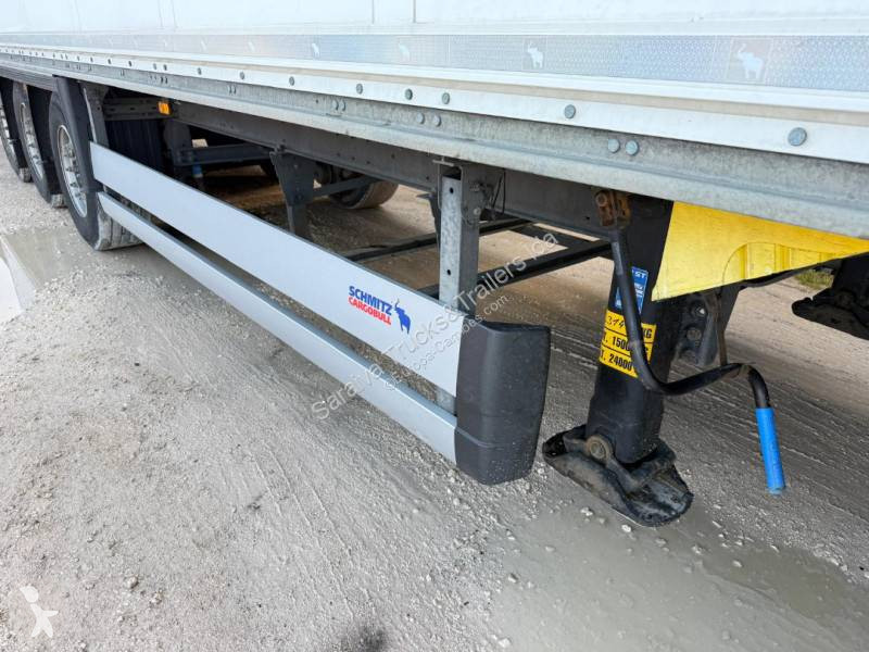 نصف مقطورة Schmitz Cargobull