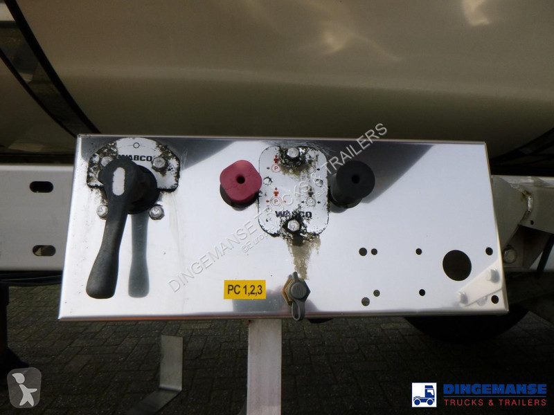نصف مقطورة Burg Chemical tank inox L4BH 32.5 m3...