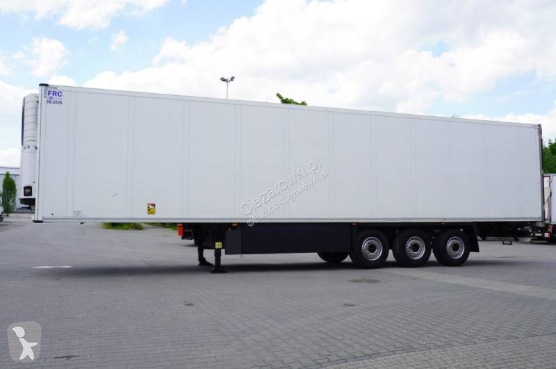 Полуремарке Schmitz Cargobull refrigerator...