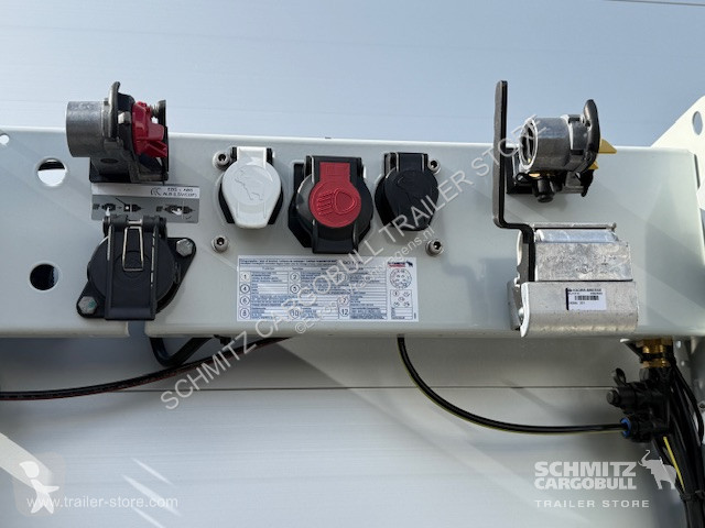 نصف مقطورة Schmitz Cargobull Curtainsider Standard