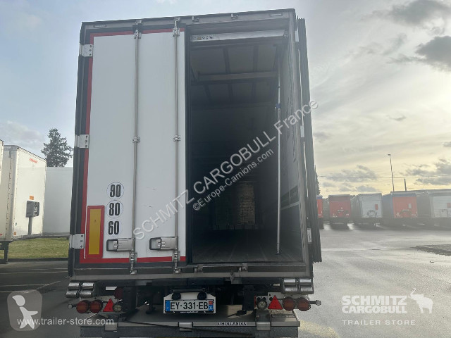 نصف مقطورة Schmitz Cargobull Semitrailer Reefer...