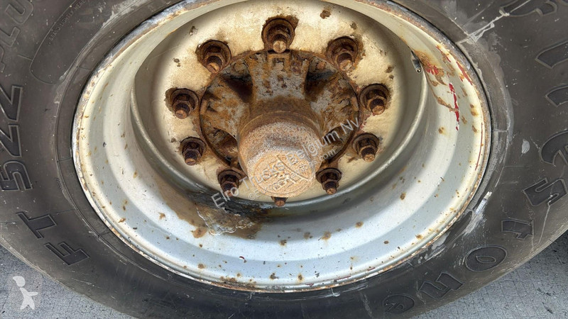 Semirremolque Krone 27 (DRUM BRAKES / FREINS...