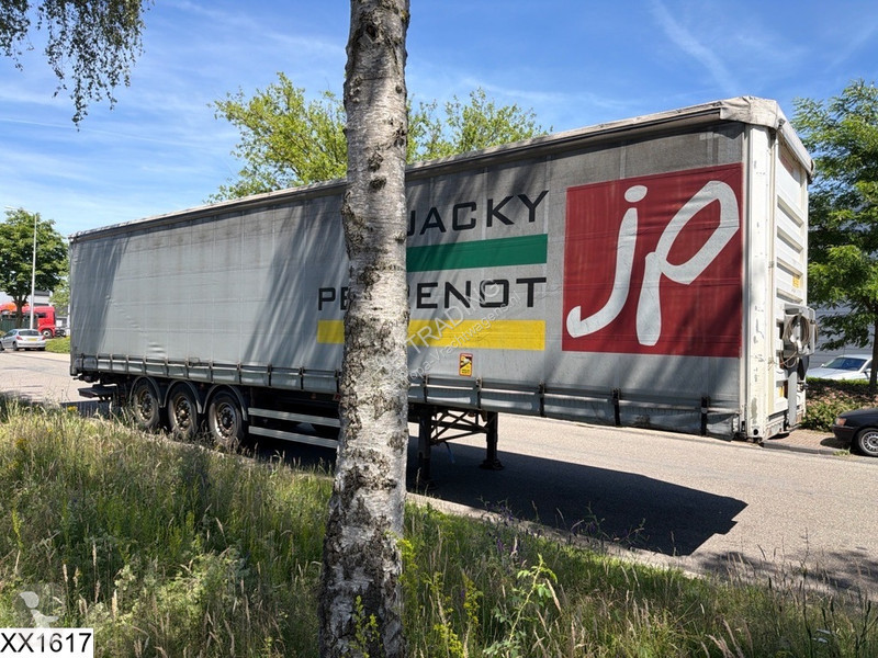 Semiremorca Fruehauf Tautliner Dhollandia
