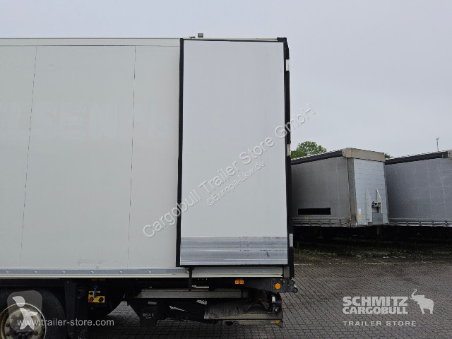 نصف مقطورة Schmitz Cargobull Tiefkühler...