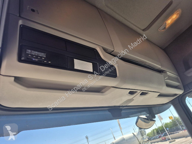 نصف مقطورة Scania R 450 A4x2NA