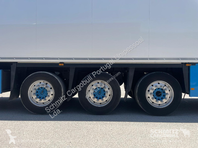 نصف مقطورة Schmitz Cargobull Semitrailer Reefer...