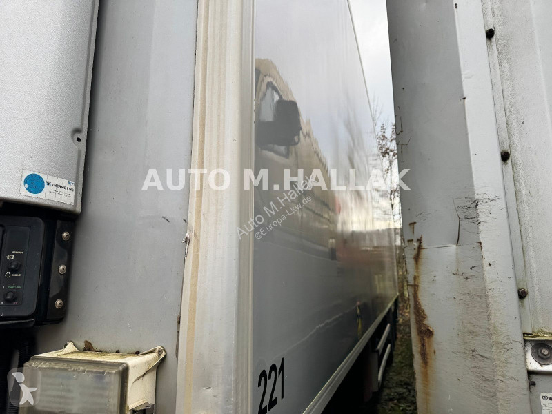 Semirimorchio Fruehauf Carrier 1300 3 Achser...