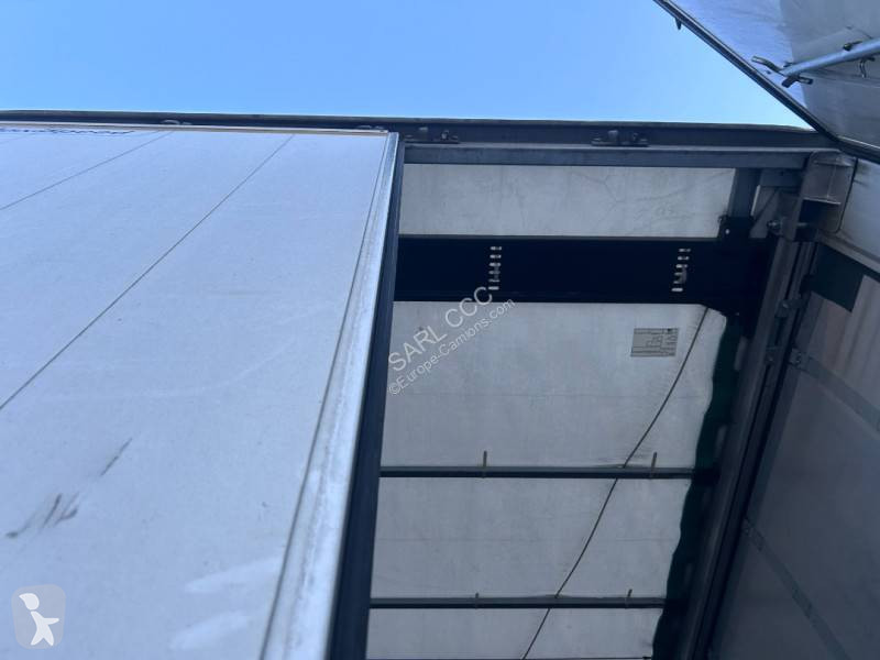 نصف مقطورة Fruehauf FZ-371-LJ essieu relevable