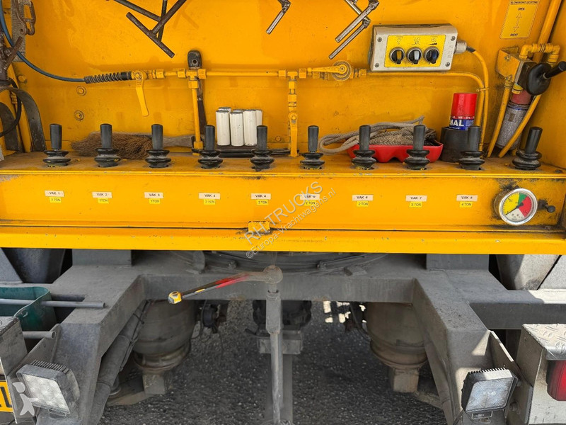 نصف مقطورة Wijnveen 2 AXLE SILO + DAF CF 400...