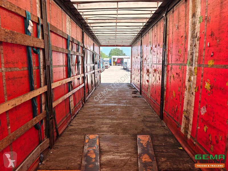 Krone 27 13.60 Meters - MEGA - Curtains/Roof -...