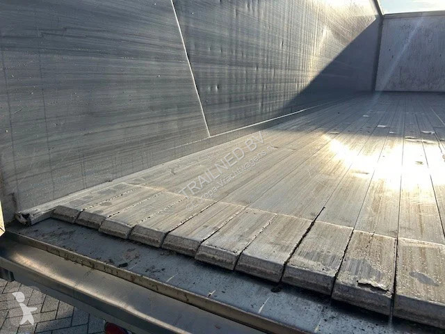 نصف مقطورة Kraker trailers 91m3 Agrar Liftachse...