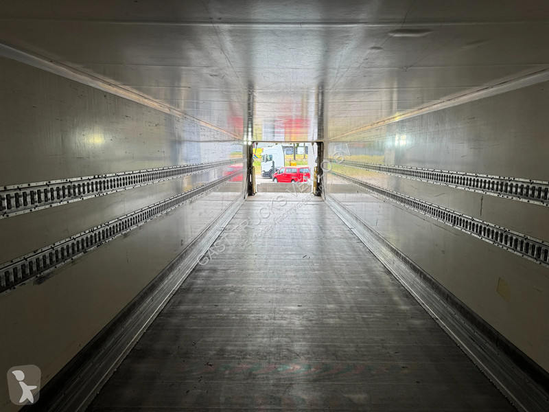 نصف مقطورة Van Eck Double Deck